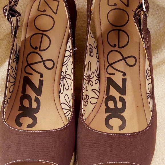 zoe and Zac Shoes - Wedge Heels